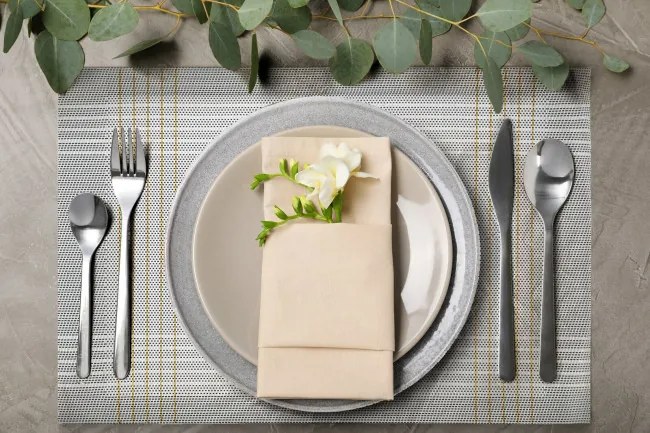 Podložka pod tanier KARA biela (6 ks)