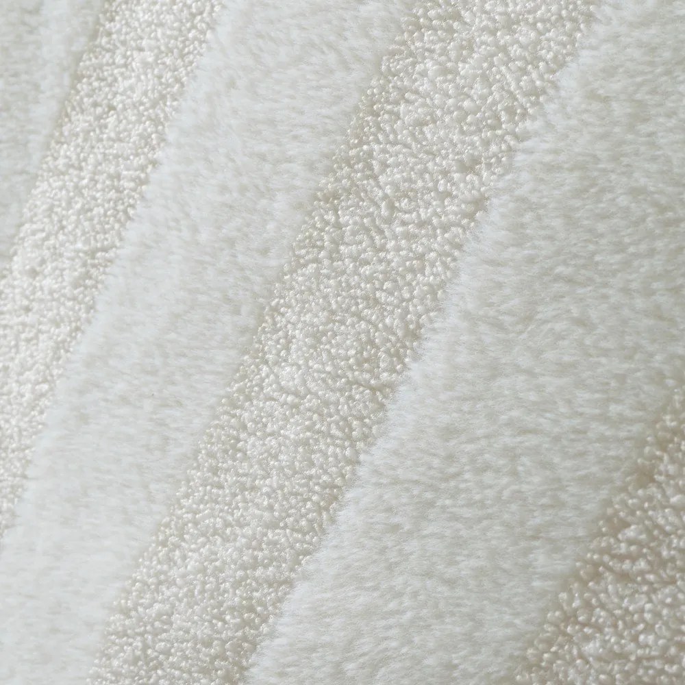 Predĺžené krémové obliečky na dvojlôžko z mikroplyšu 230x220 cm Stripe Fur – Bianca