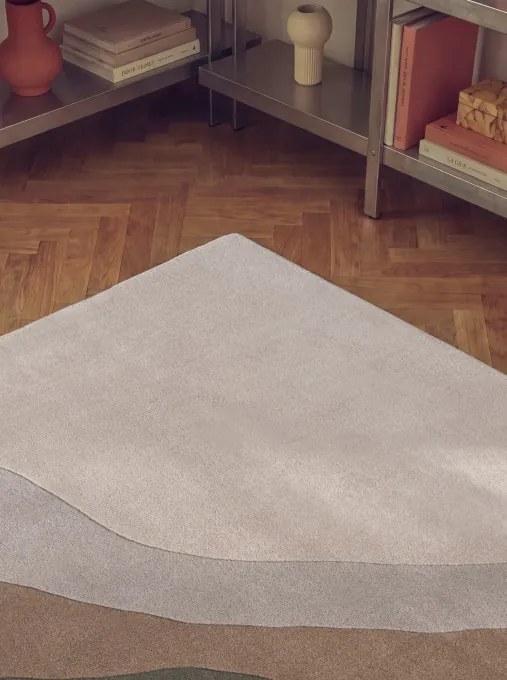 Koberec Ted Baker Chelsea Flood krémový / viacfarebný