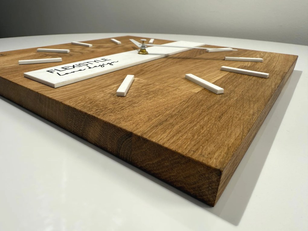 Dekorstudio Elegantné drevené hodiny DUB klasik SQ 30cm - biele