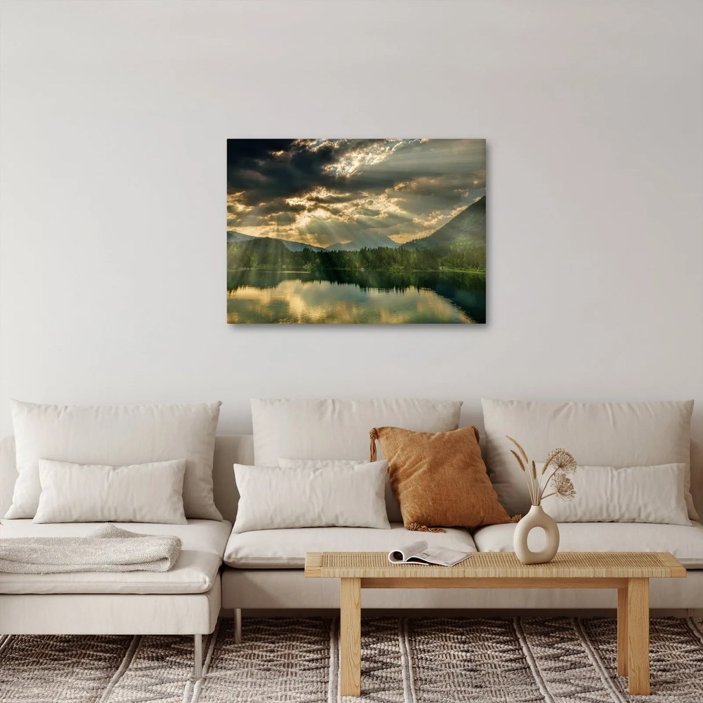 Obraz jazera s presvitajúcim slnkom (70x50 cm)