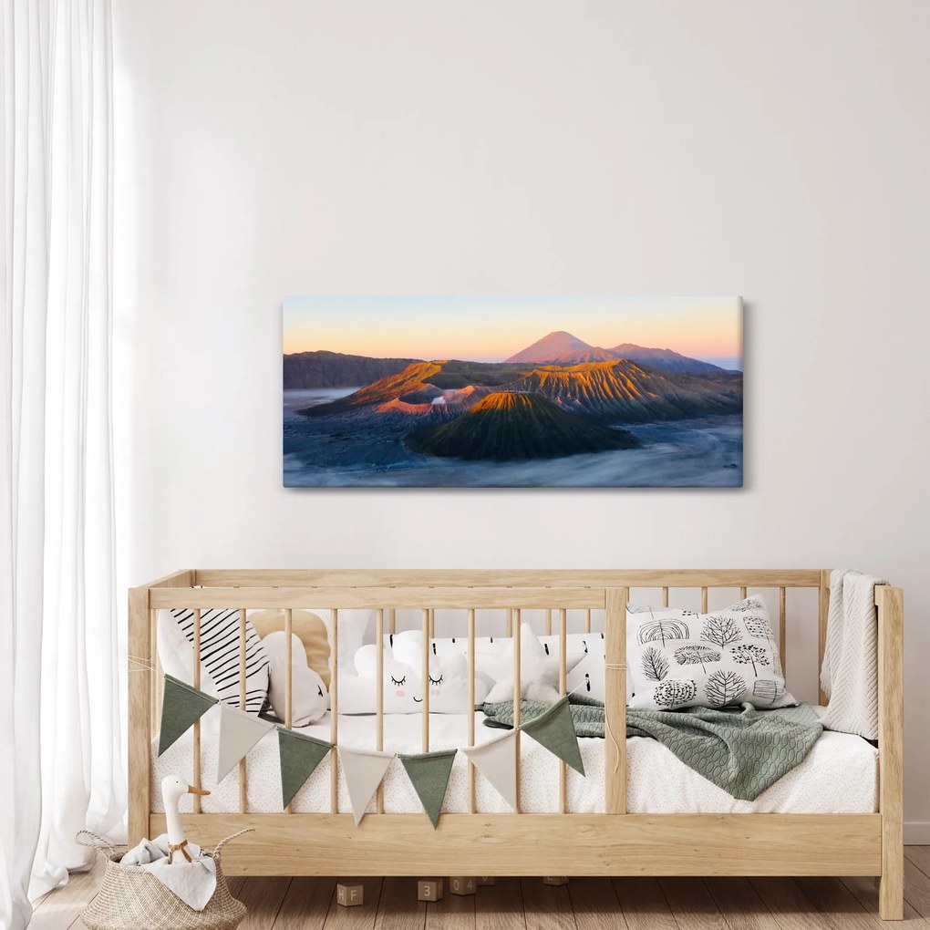 Obraz hory Bromo v Indonézii (120x50 cm)