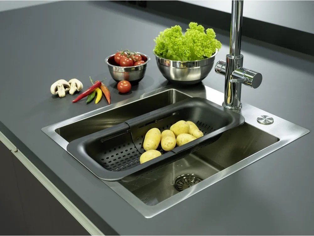 Plastový cedník Black Outdoor Kitchen Sivo – Wenko