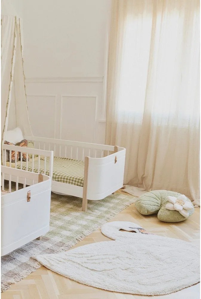 Krémový prateľný/ručne tkaný bavlnený detský koberec 100x120 cm Swan – Lorena Canals