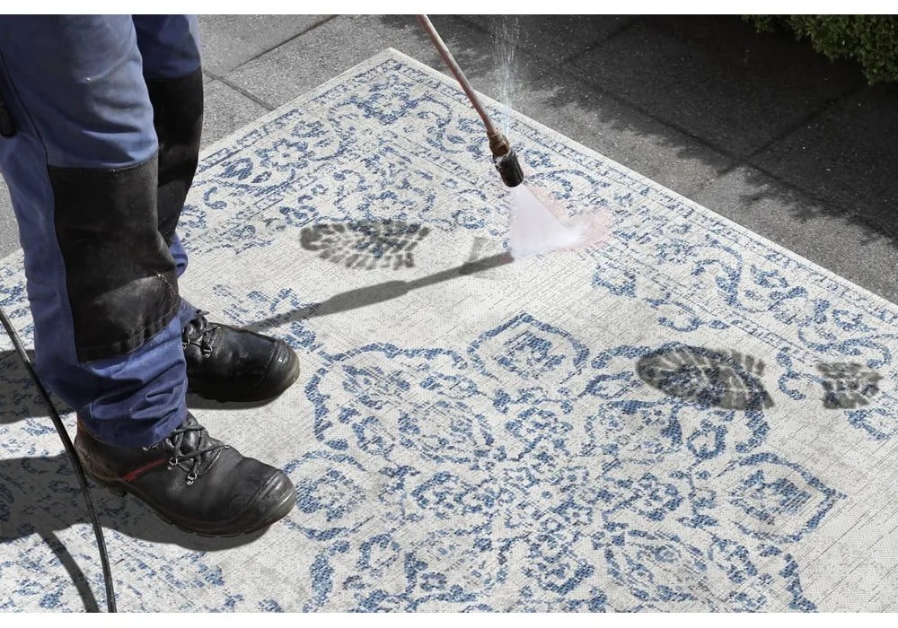Modro-krémový vonkajší koberec NORTHRUGS Tilos, 160 x 230 cm