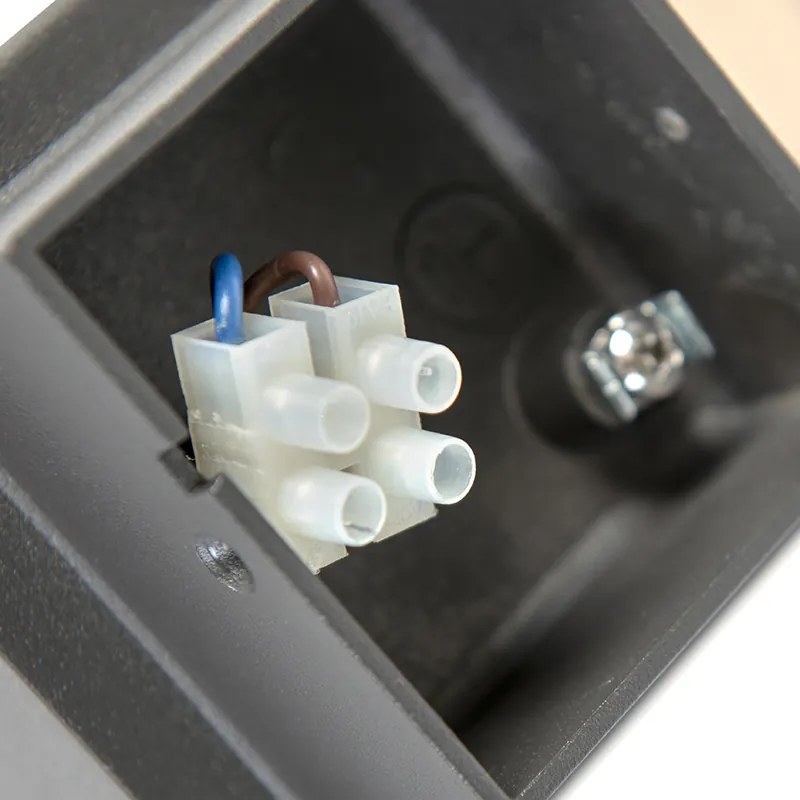 Dánska moderná vonkajšia nástenná lampa antracit IP44