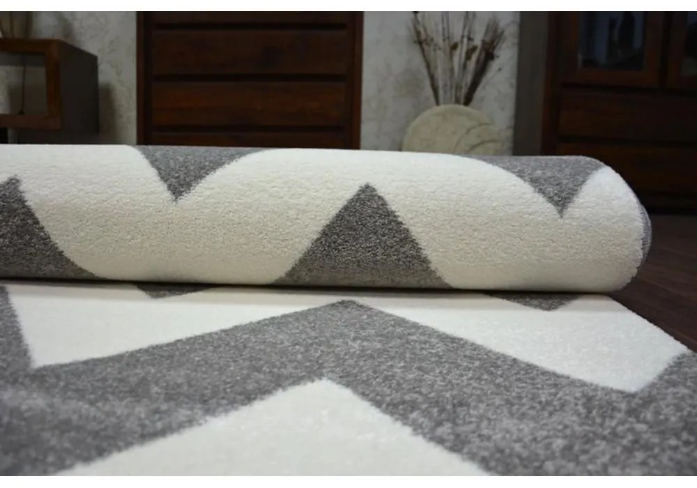 Kusový koberec Zac šedý 180x270cm