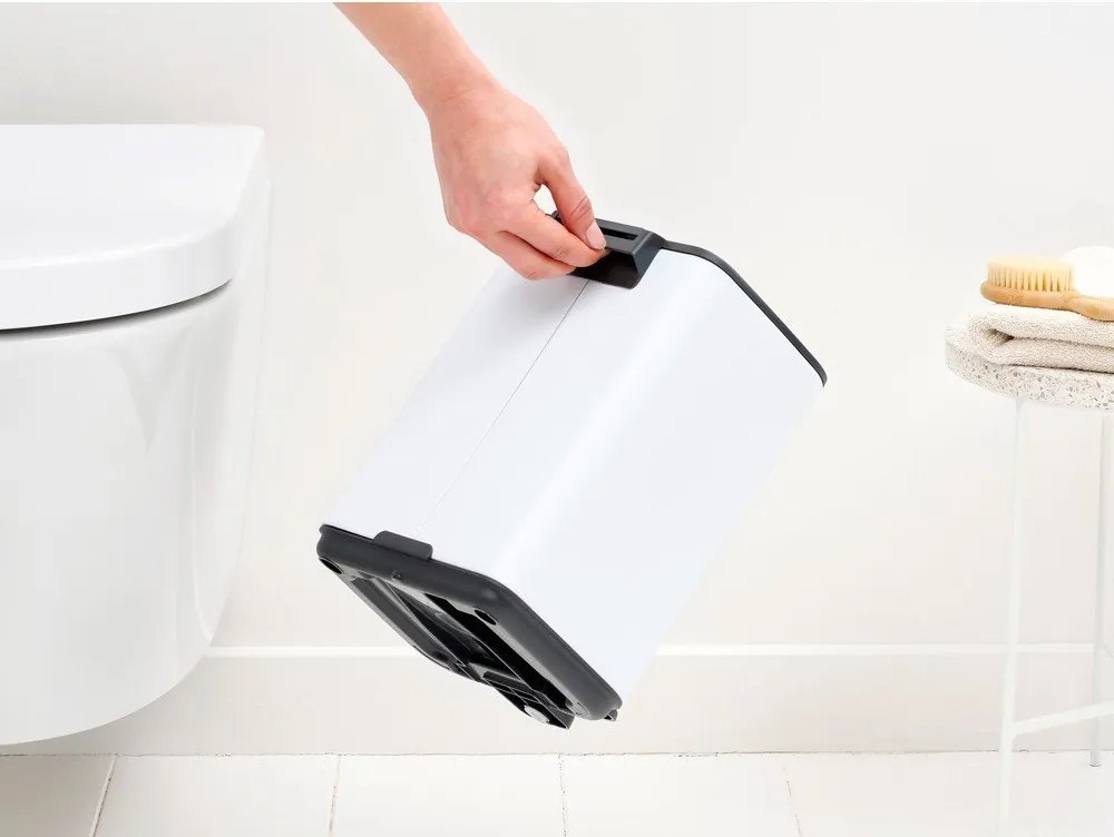 Biely pedálový oceľový odpadkový kôš 4 l Bo – Brabantia