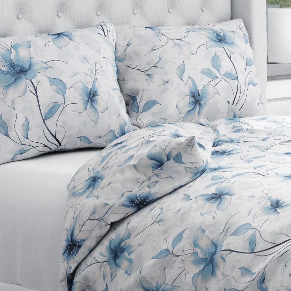 Biante Bavlnené posteľné obliečky Sandra SA-737 Modro-sivé kvety vanilky na bielom Jednolôžko 140x200 a 70x90 cm