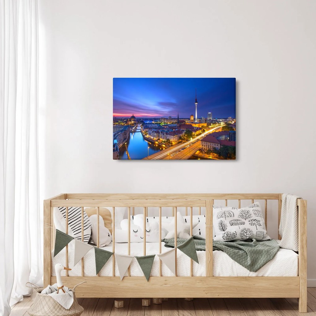 Obraz - Modré nebo nad Berlínom (90x60 cm)