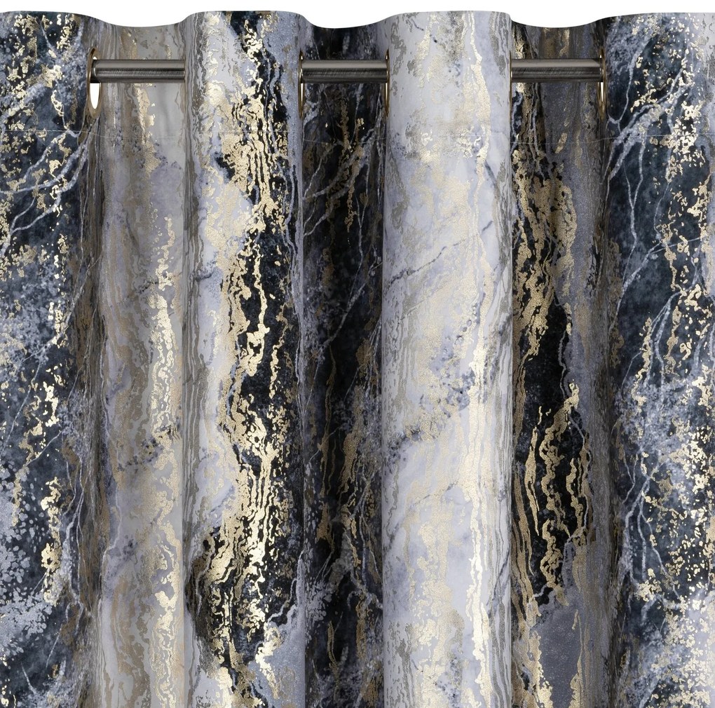 ZATEMŇOVACÍ ZÁVES NA KRÚŽKOCH SOFI 135X250 CM VZOROVANÁ