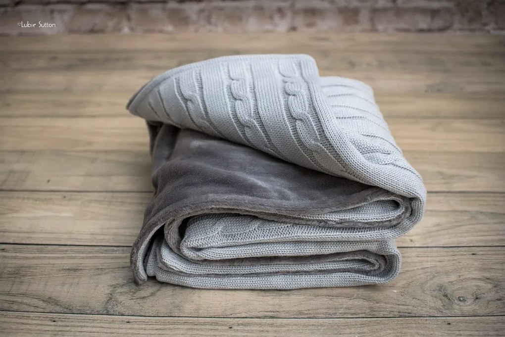 Zateplená deka Vrkoč - sivá/sivá podšívka