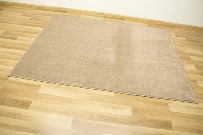 Metrážny koberec Birch 91 béžový