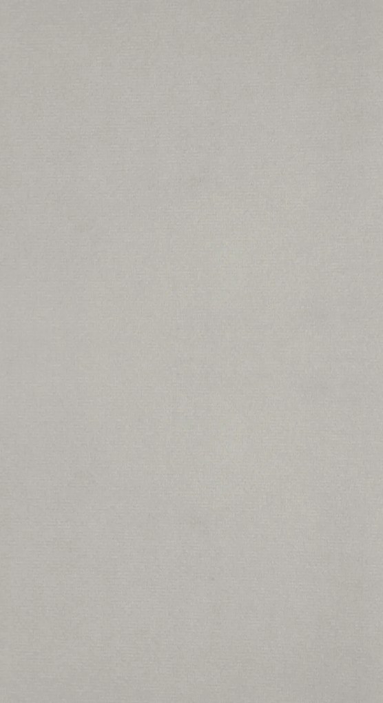 ZATEMŇOVACÍ ZÁVES NA KRÚŽKOCH ANTARA 140X270 CM STRIEBORNÁ