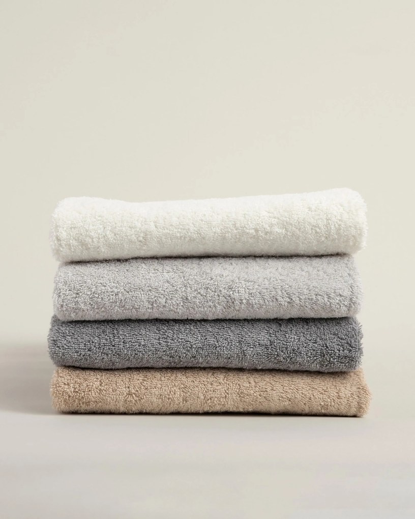 Uterák Essence 30x50 cm warm beige