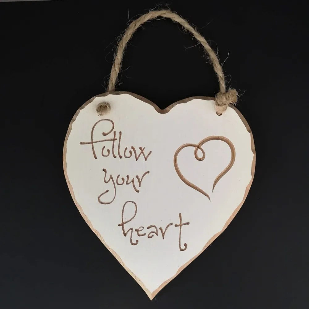 AMADEA Drevené srdce s rytým textom - Follow your heart, masívne drevo, 16x15x1 cm