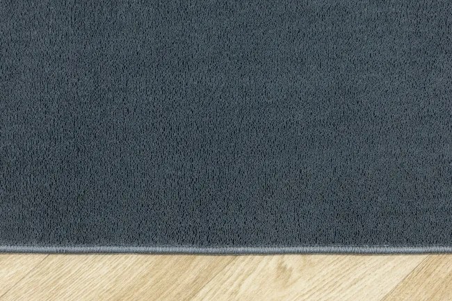 Protišmykový koberec PLUSH sivý