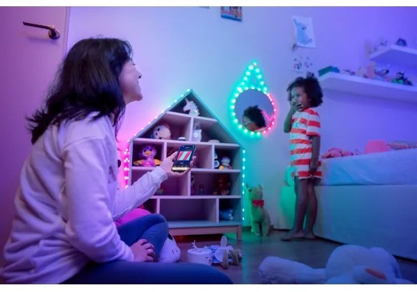 Twinkly TWKC200RGB-G - LED RGB Stmievateľná vianočná reťaz 200xLED 14 m USB Wi-Fi