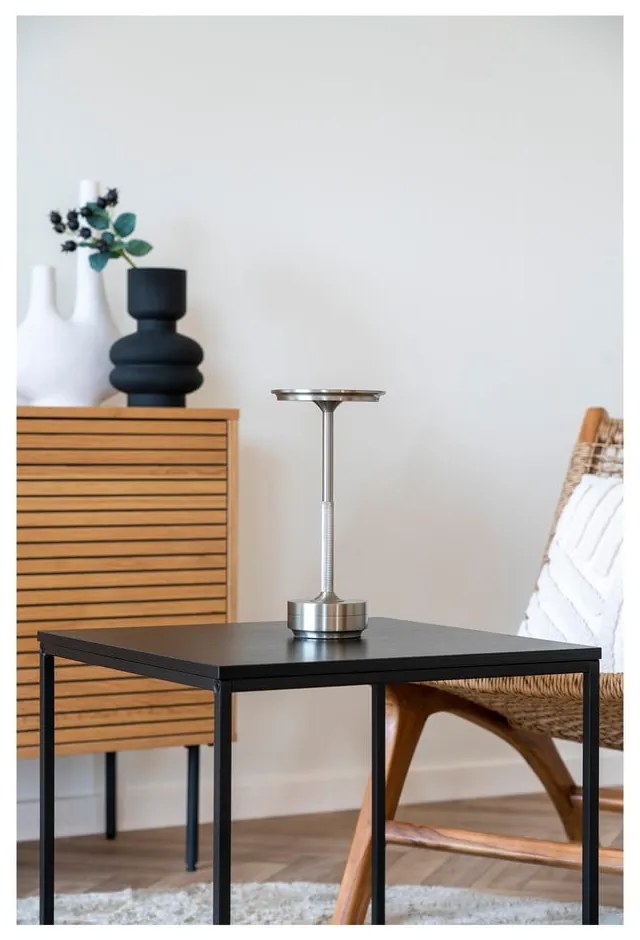 LED stolová lampa v striebornej farbe (výška 28,5 cm) Lyneham – House Nordic