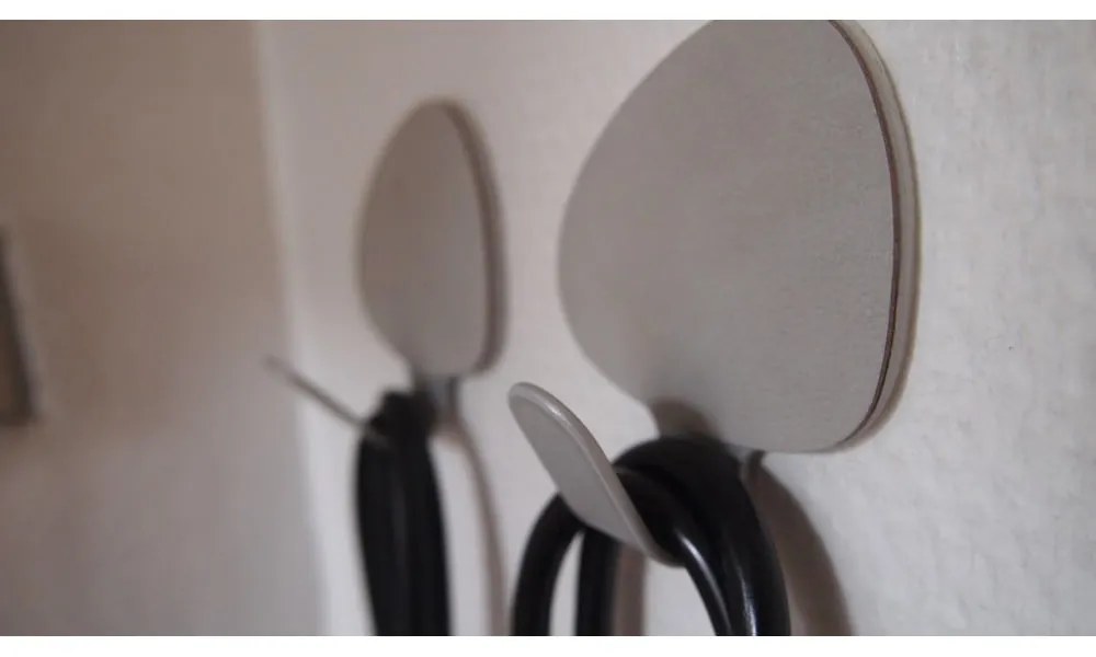 Svetlosivé oceľové háčiky v súprave 2 ks Curve M Nupo – LIND DNA