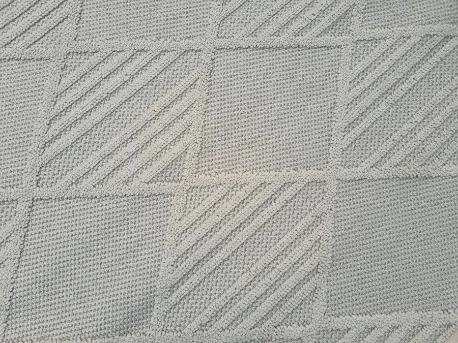 DC Koberec Milano 038 krémová Rozmer: 180×260 cm