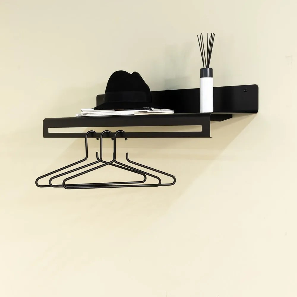 Čierny kovový nástenný vešiak s poličkou 78 cm Sway – Spinder Design