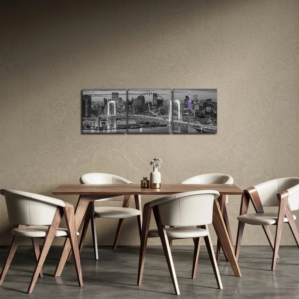 Obraz - Veľkomesto s fialovou vežou (s hodinami) (90x30 cm)