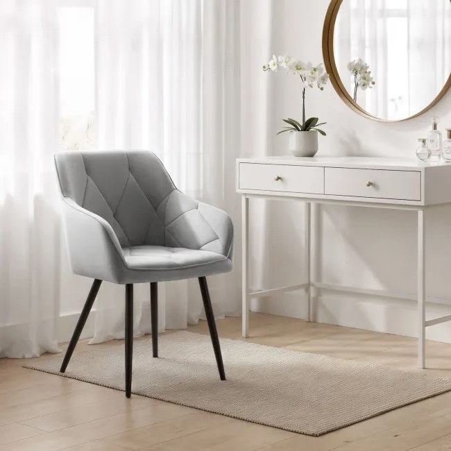 Sada dvoch jedálenských stoličiek DIAMANT zamatové, sivé / čierne nohy (2 ks)