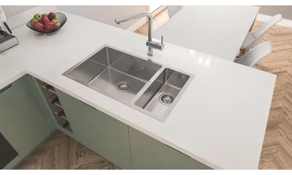 GROHE 31573SD1 -Sada kuchynského drezu K500 s odkvapkávacou plochou a batériou A 86×50 cm nerezová oceľ