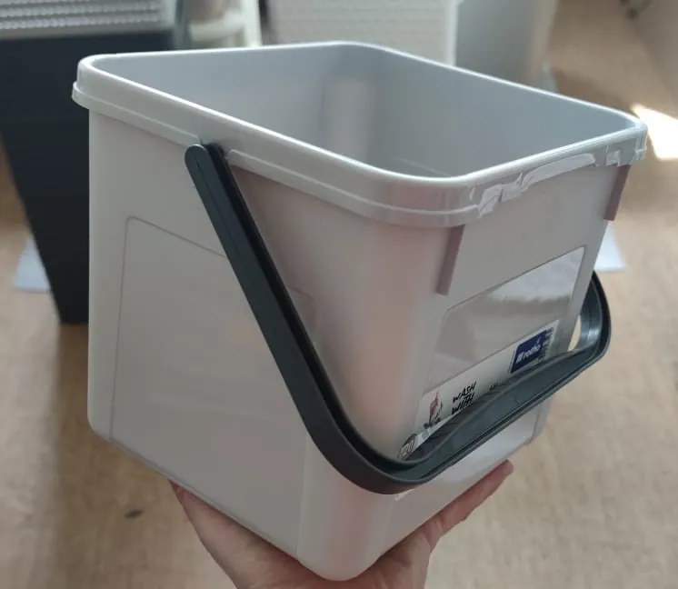 2. akosť - Nádoba na prací prášok, granule alebo bioodpad – 4,5l DETERGENT sivý (bez vrchnáka)