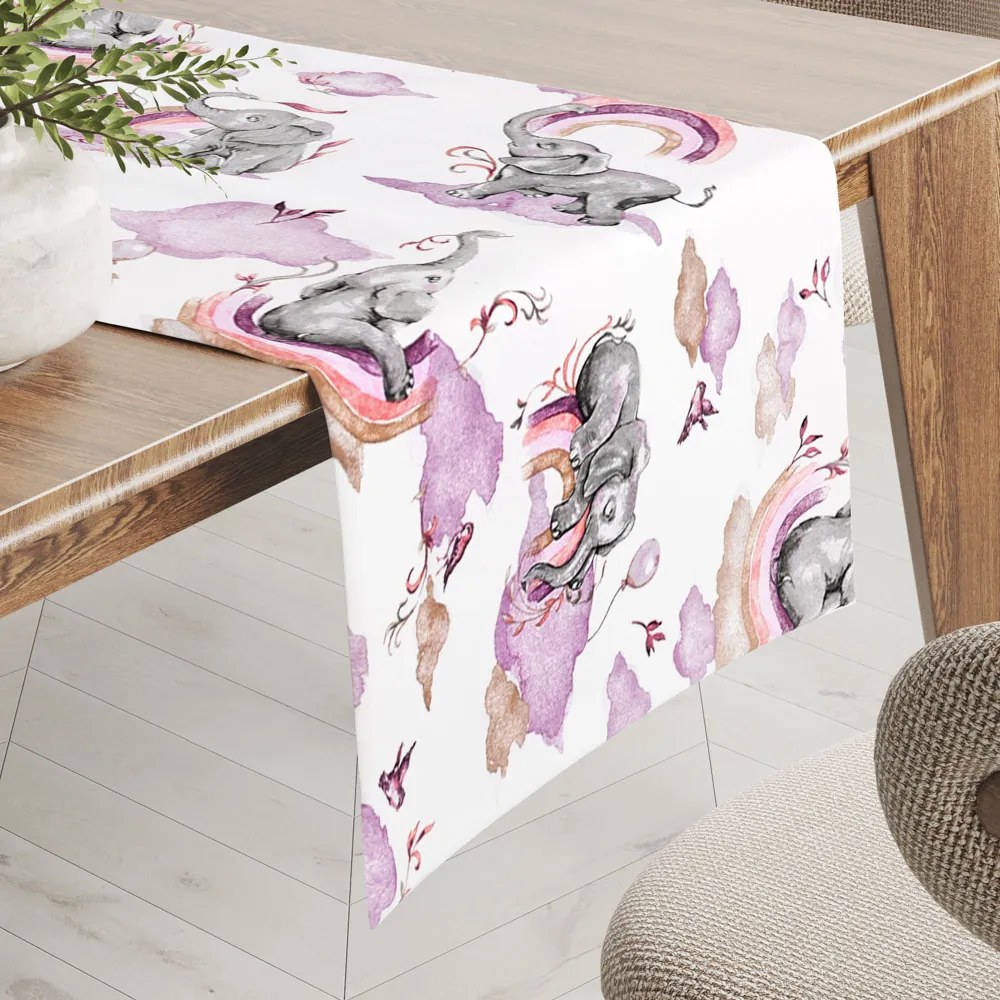 Biante Detský bavlnený behúň na stôl Sandra SA-464 Slony s fialovou dúhou na bielom 20x120 cm