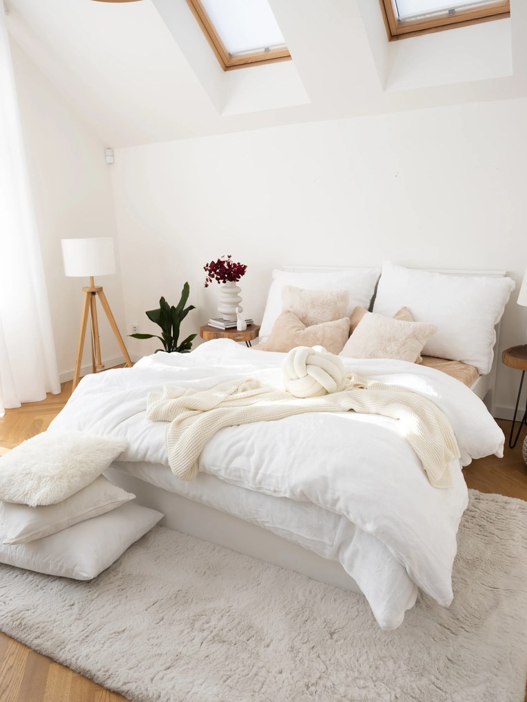 Obliečky mikroplyš Exclusive – Laura biela