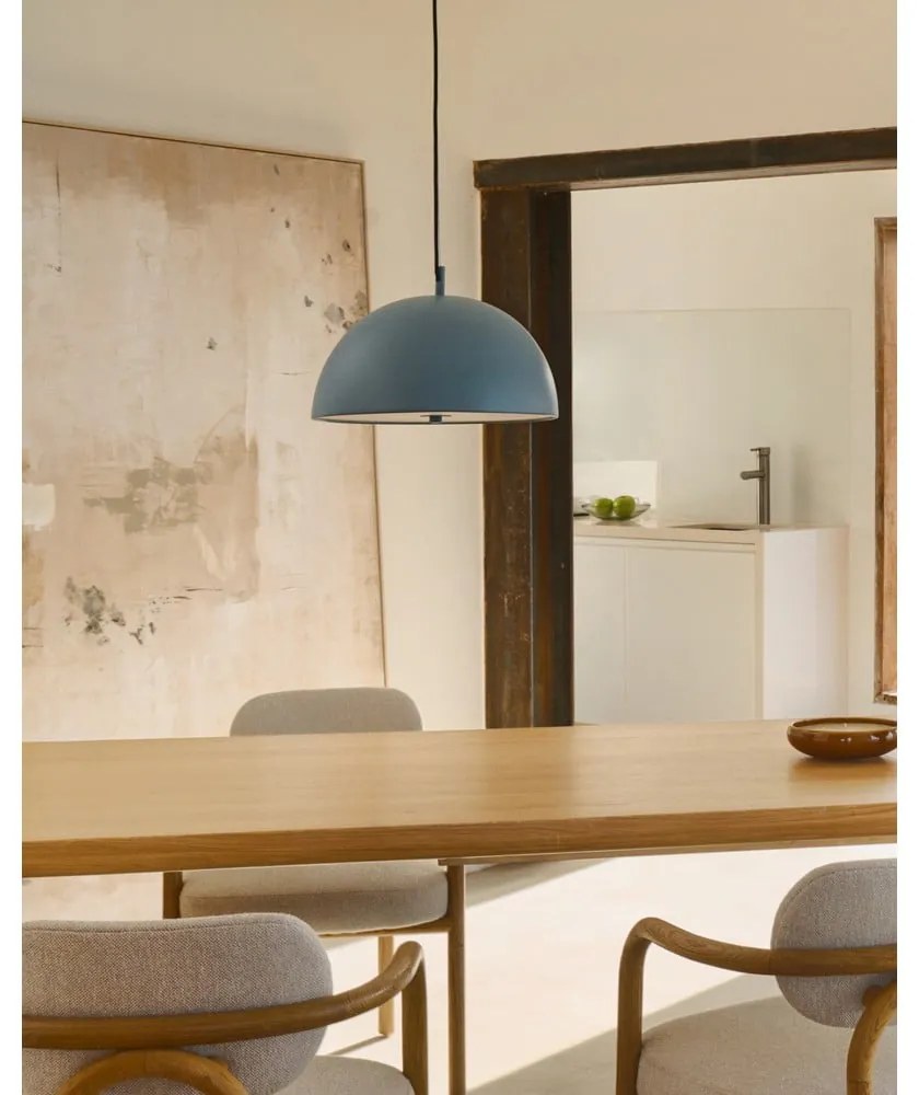 Modré závesné svietidlo s kovovým tienidlom ø 39,5 cm Catlar – Kave Home