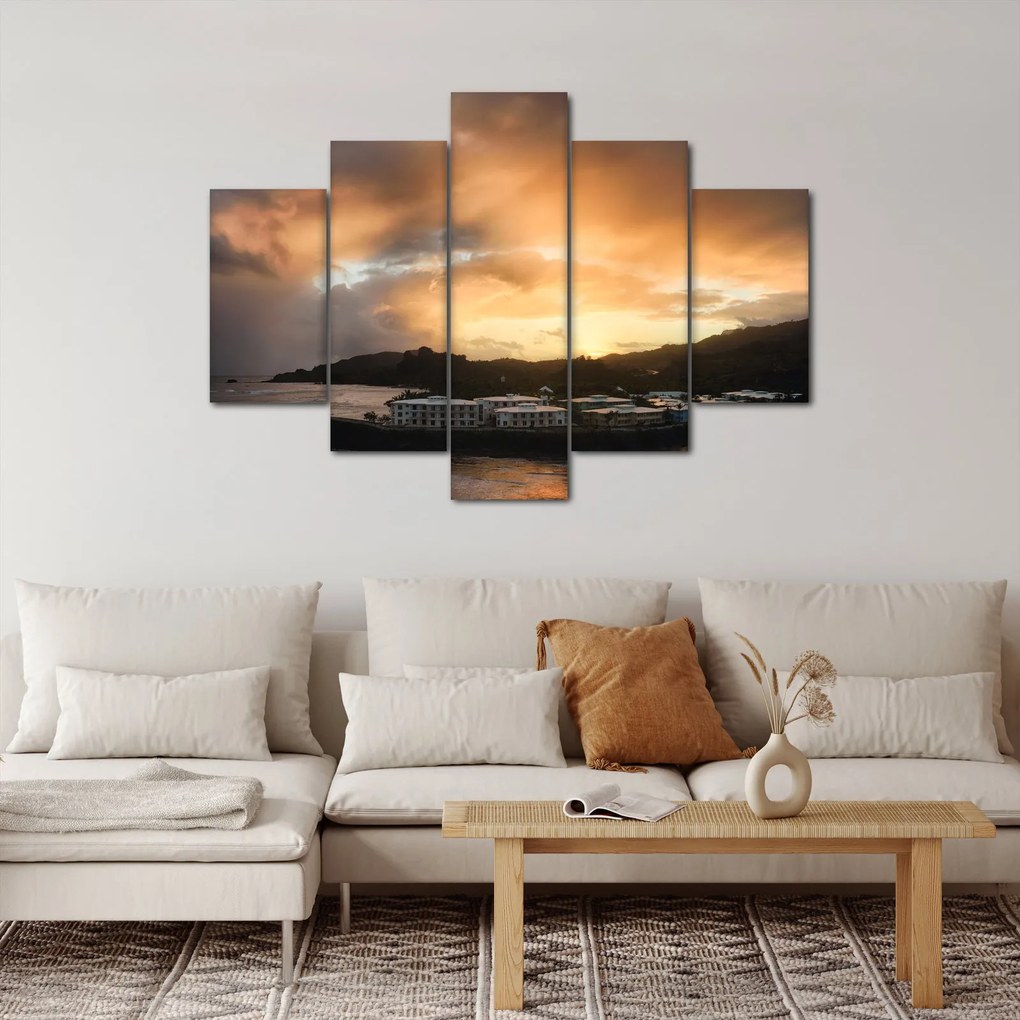 Obraz - pláž so zatiahnutou oblohou (150x105 cm)