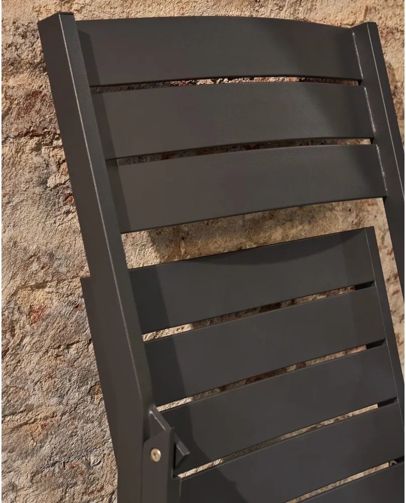 Čierna kovová záhradná stolička Torreta – Kave Home