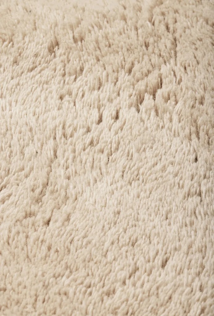 Všívaný koberec Forma, malý – sivobiely