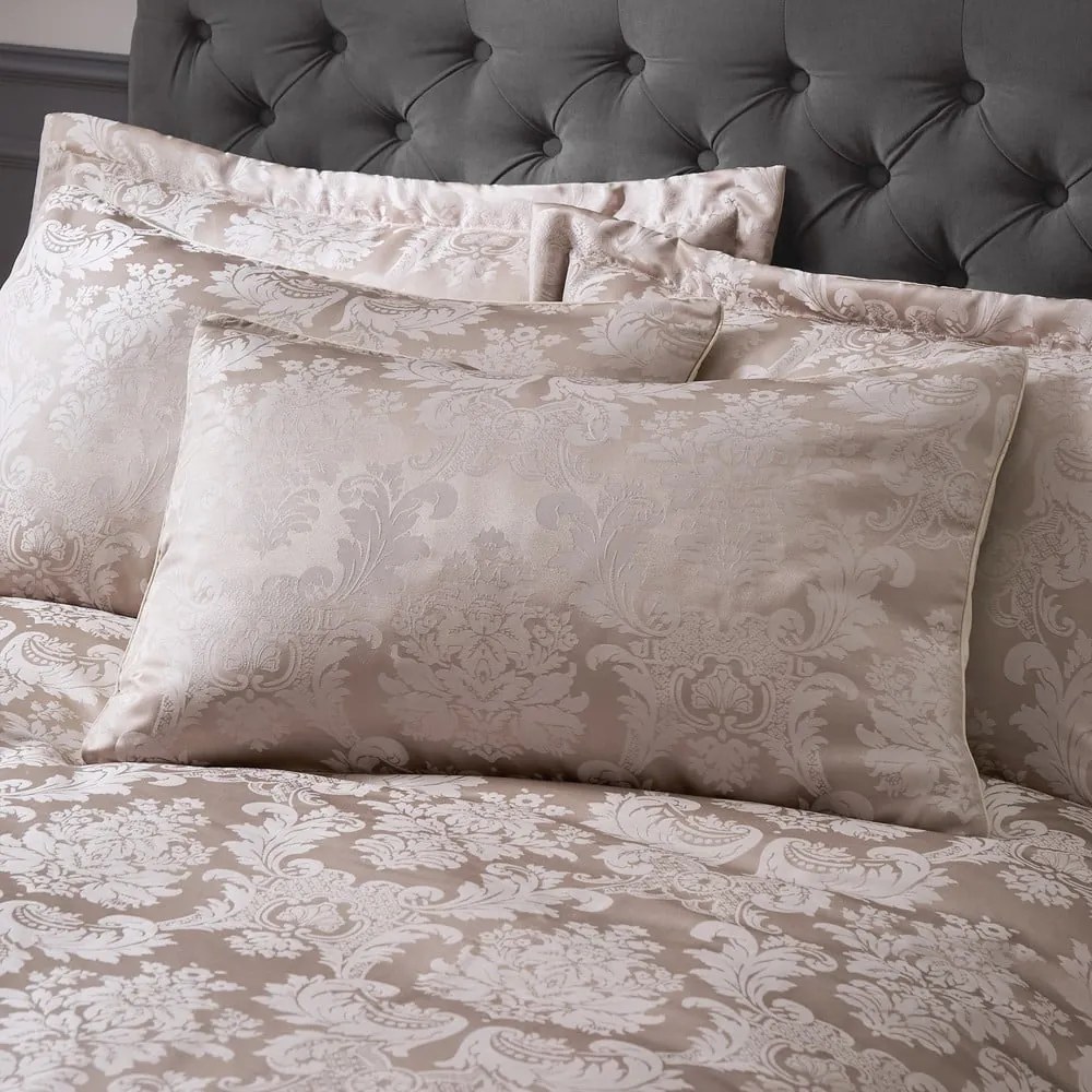 Béžové damaškové obliečky na dvojlôžko/predĺžené 230x220 cm Damask Jacquard – Catherine Lansfield