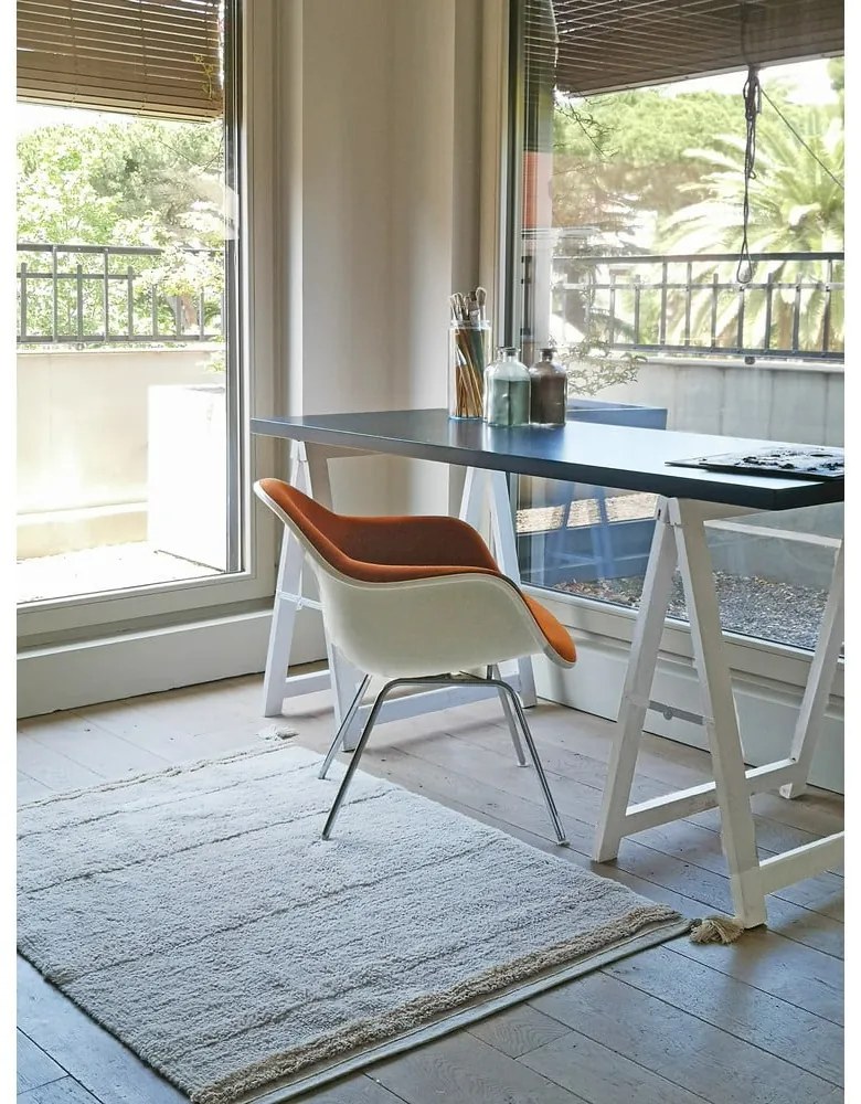 Krémový prateľný ručne tkaný bavlnený koberec 90x130 cm Bloom Natural – Lorena Canals