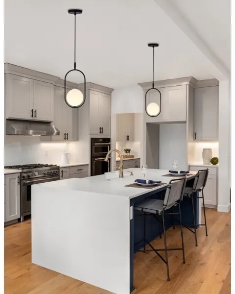 Luster na lanku CORDEL 1xG9/28W/230V čierna