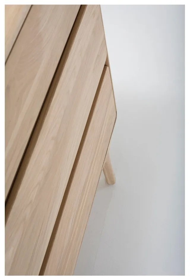 Komoda z masívneho dubového dreva s 3 zásuvkami Gazzda Fawn