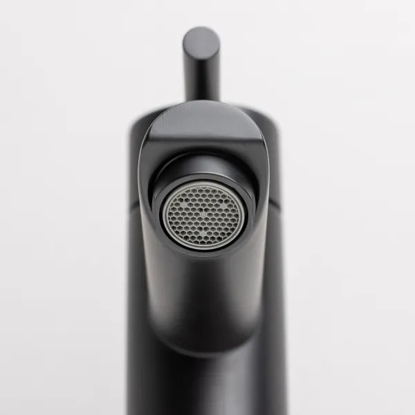 Umývadlová batéria RINGSTED 17,8 cm matná čierna