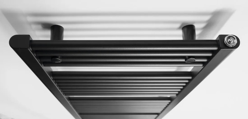 Aqualine Aqualine, DIRECT vykurovacie teleso s bočným pripojením 450x1320 mm, čierna matná, ILR34B