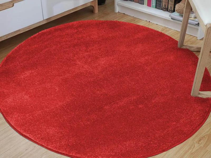 DY Okrúhly koberec Lora Red Rozmer: 100 x 100 cm | BIANO