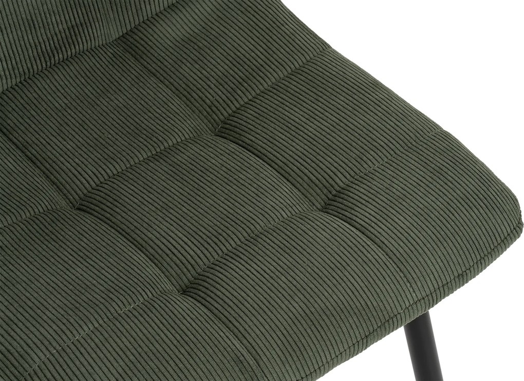 Noela Menčestrová jedálenská stolička ARIA zelená