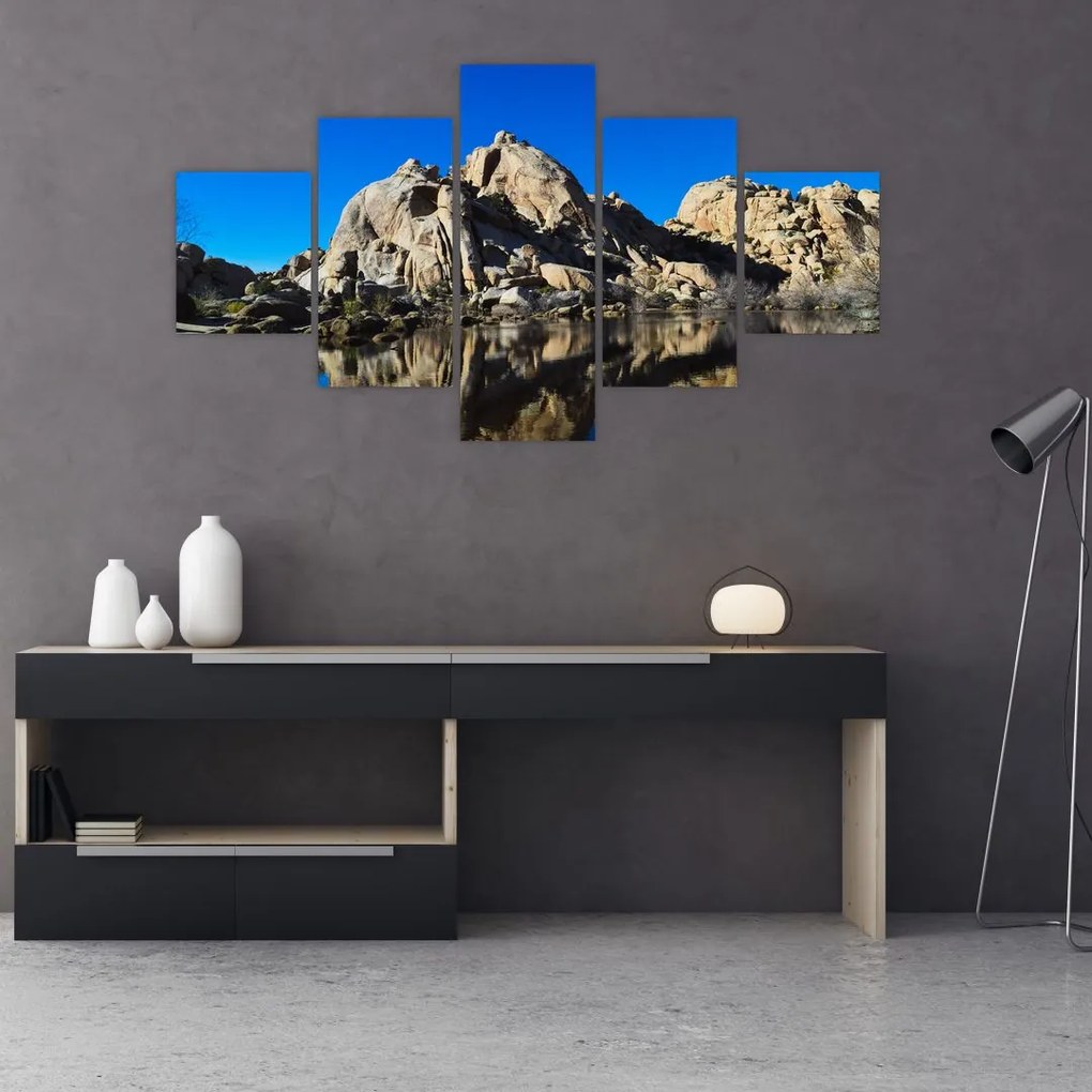 Obraz zrkadlenie skál (125x70 cm), 40 ďalších rozmerov