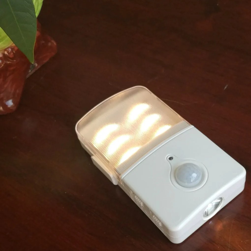LED svietidlo + bočné svetlo, 1x LED 0,5w 4000k, w, pohybový senzor