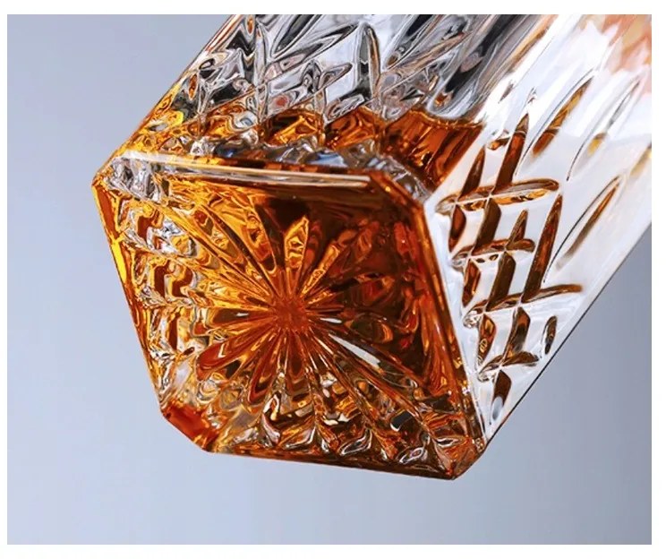 eCa Sklenená karafa na whisky - 950 ml