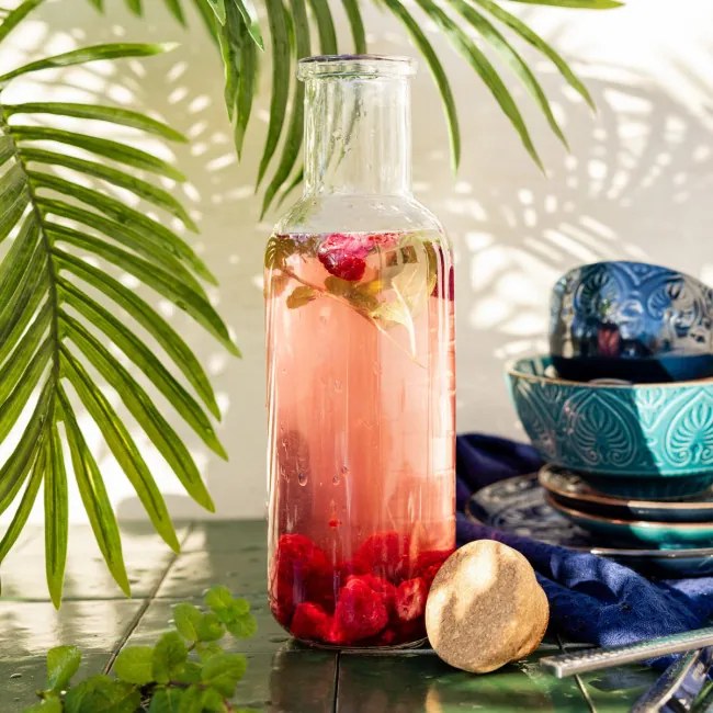 Karafa MAEVE priesvitná s korkom 891033 1L