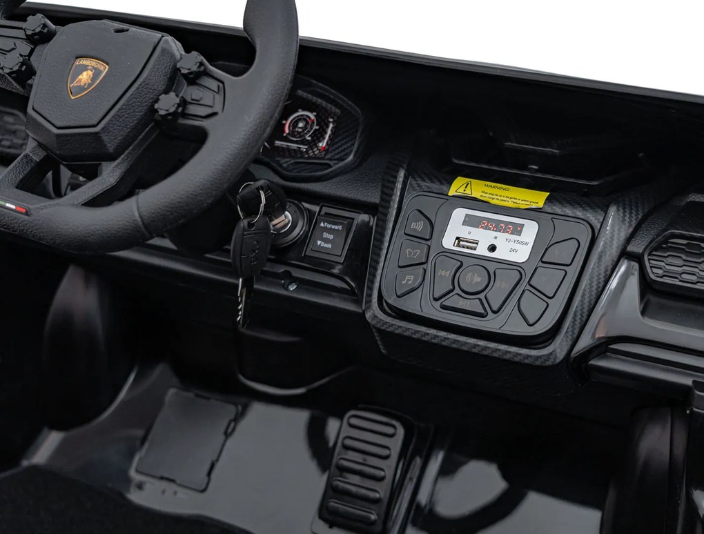 Ramiz Vozidlo Lamborghini Revuelto XL čierne