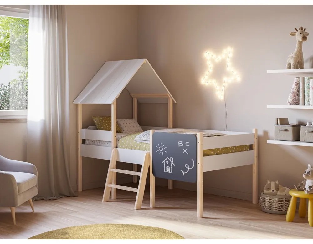 Biela domčeková vyvýšená detská posteľ z borovicového dreva 90x190 cm Mint – Marckeric